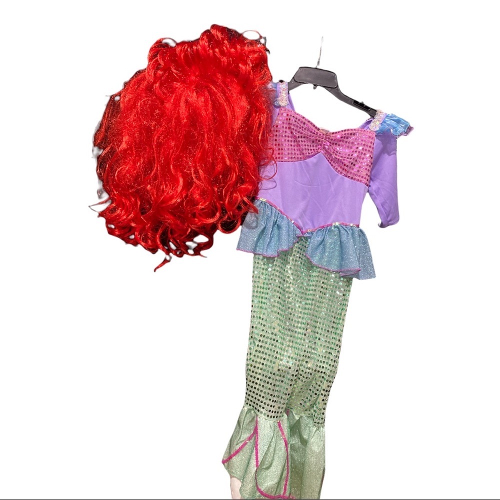 Ariel little mermaid Halloween costume +shoes (Wig sold)